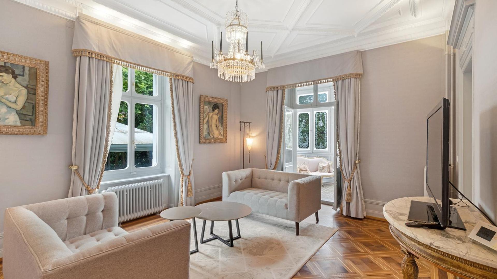 Entire Zurich Villa, Your Private Luxury Escape With In House Staff Exteriör bild