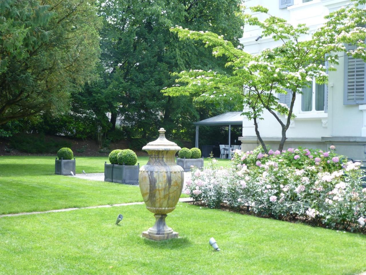 Entire Zurich Villa, Your Private Luxury Escape With In House Staff Exteriör bild