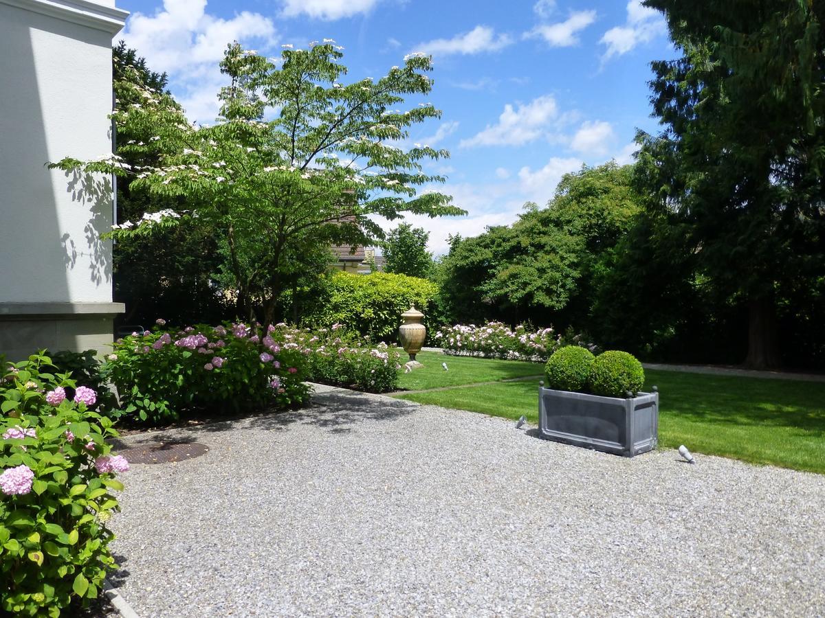Entire Zurich Villa, Your Private Luxury Escape With In House Staff Exteriör bild